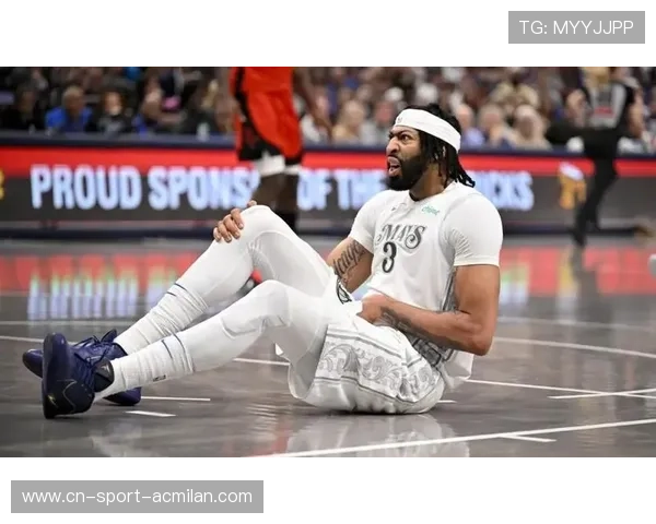 戴维斯保护篮筐无处不在,洛杉矶封锁禁区