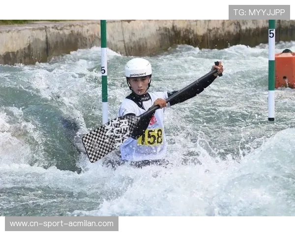 皮划艇混合接力赛节奏飞快